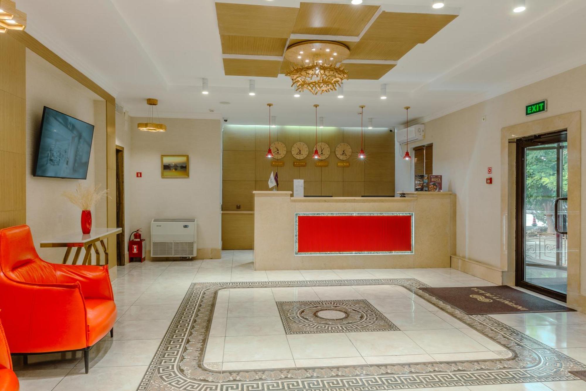 Infinity Plaza Hotel Atyrau Ngoại thất bức ảnh
